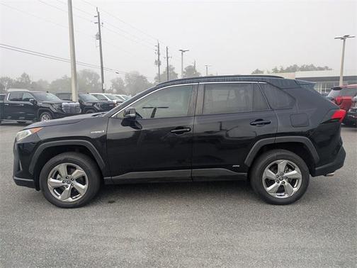 2021 Toyota RAV4 Hybrid XLE Premium