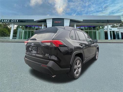 2021 Toyota RAV4 Hybrid XLE Premium