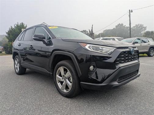 2021 Toyota RAV4 Hybrid XLE Premium