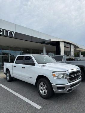 Bright White Clearcoat 2021 RAM 1500 Tradesman