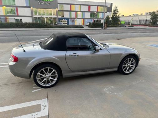 2010 Mazda MX-5 Miata Grand Touring