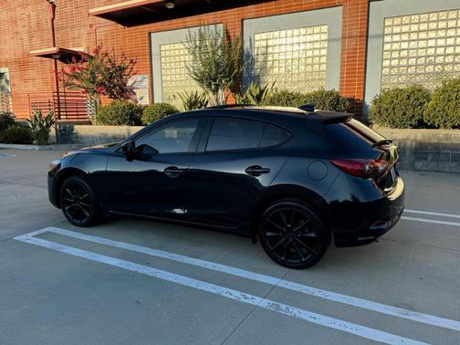 2018 Mazda Mazda3 Touring