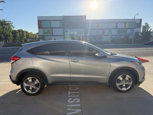 2022 Honda HR-V LX