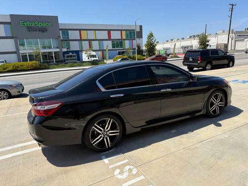 2017 Honda Accord Sport