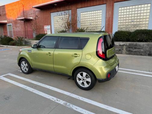 2019 Kia Soul Base