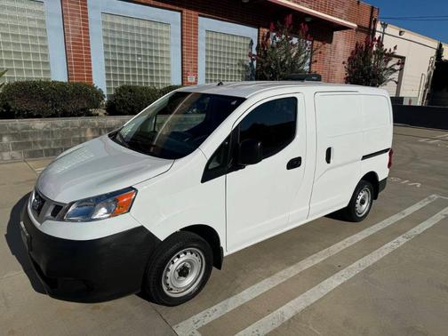2019 Nissan NV200 S