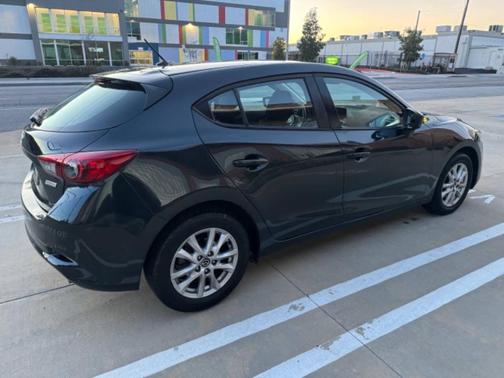 2018 Mazda Mazda3 Sport