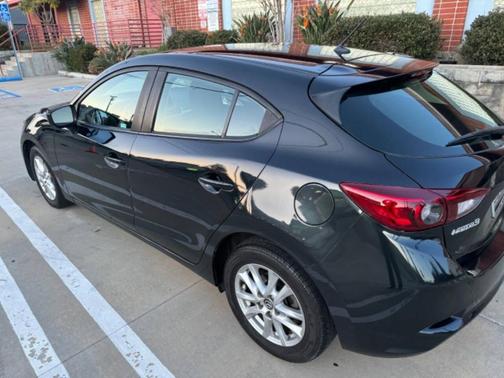 2018 Mazda Mazda3 Sport