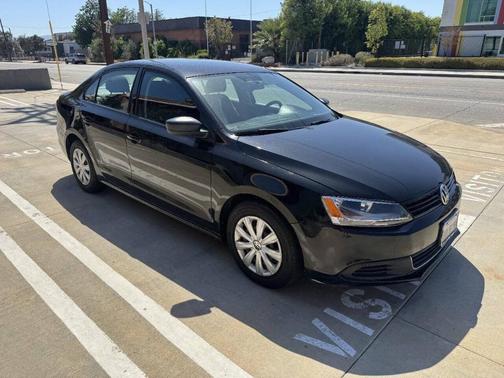 Black 2013 Volkswagen Jetta Base