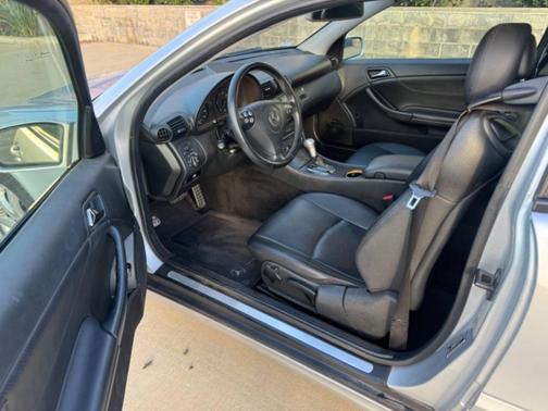 2005 Mercedes-Benz C-Class 