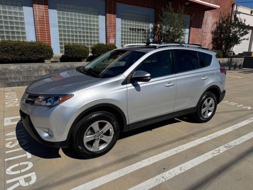 Gray 2015 Toyota RAV4 XLE