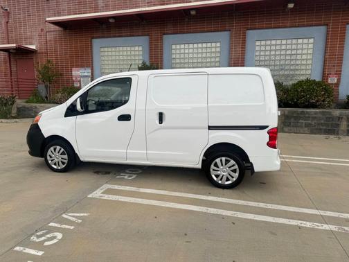 2021 Nissan NV200 SV