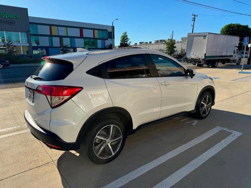 2022 Honda HR-V EX