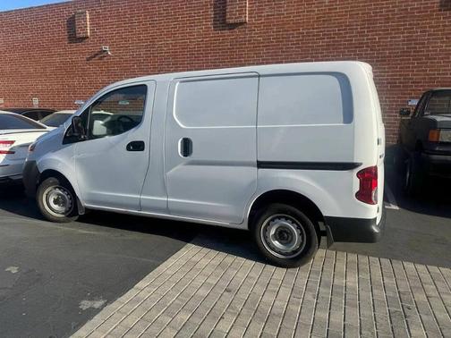 Cloud White 2019 Nissan NV200 S
