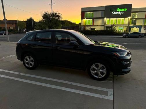 2023 Honda HR-V LX