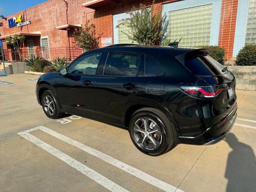 2024 Honda HR-V EX