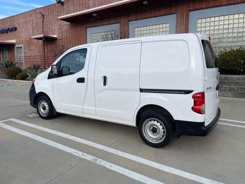 2017 Nissan NV200 S