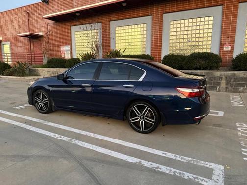 2017 Honda Accord Sport SE