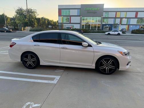 2017 Honda Accord Sport