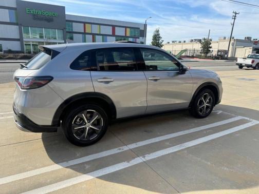 2024 Honda HR-V EX