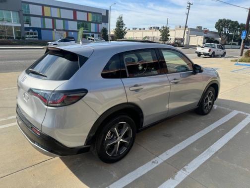 2024 Honda HR-V EX