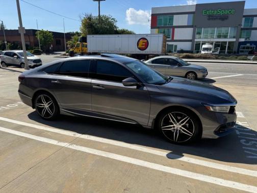 2022 Honda Accord Touring 2.0T