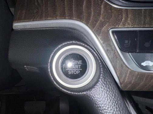 2022 Honda Accord Touring 2.0T