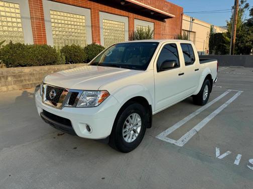2021 Nissan Frontier SV