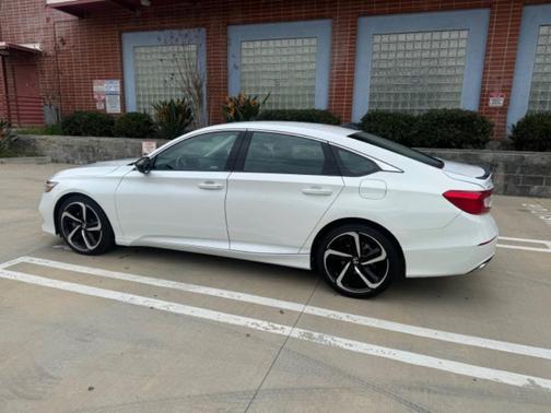 2022 Honda Accord Sport SE