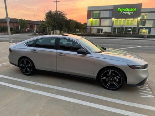 2025 Honda Accord Hybrid Sport