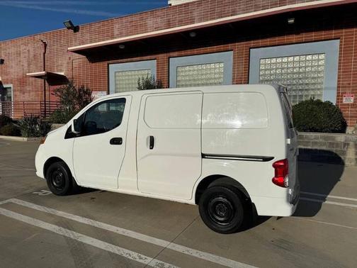 Cloud White 2019 Nissan NV200 SV