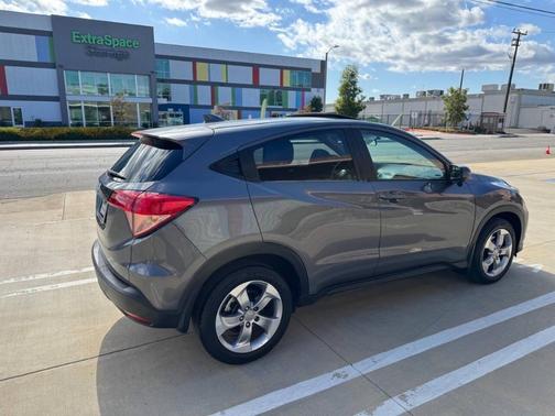 Charcoal 2017 Honda HR-V EX