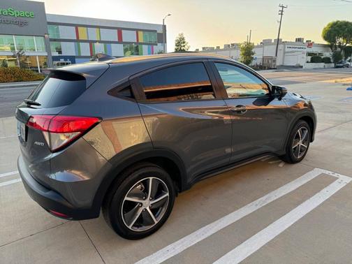2021 Honda HR-V EX-L