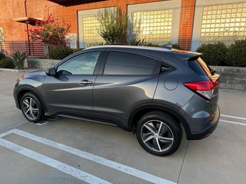 2021 Honda HR-V EX-L