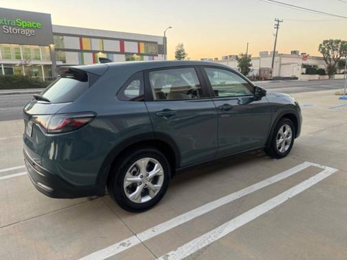2024 Honda HR-V LX