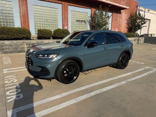Gray 2024 Honda HR-V Sport