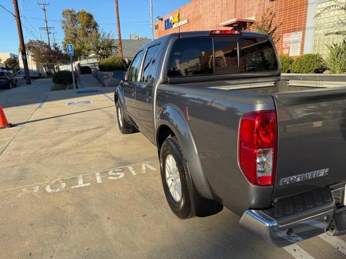 2019 Nissan Frontier SV