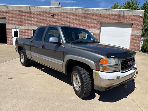GRAY 2000 GMC Sierra 1500 SLE Extended Cab