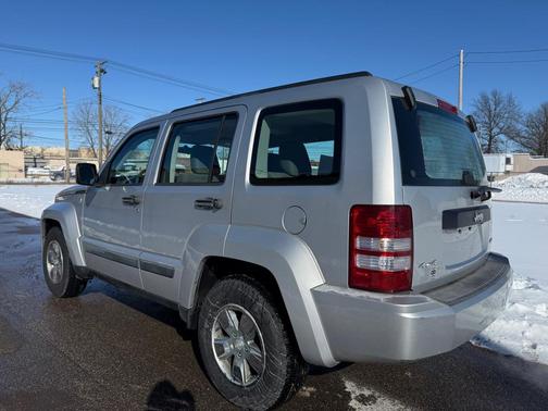 2008 Jeep Liberty Sport