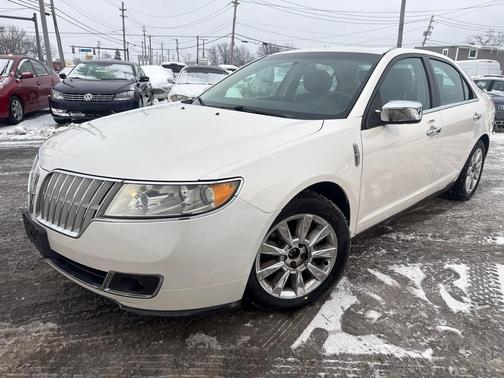 2012 Lincoln MKZ Base