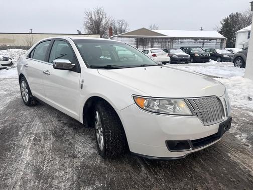 2012 Lincoln MKZ Base