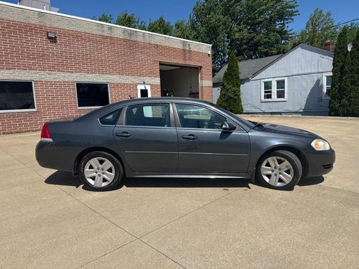 Cyber Gray Metallic 2011 Chevrolet Impala LS