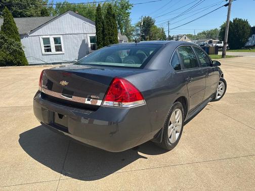 Cyber Gray Metallic 2011 Chevrolet Impala LS