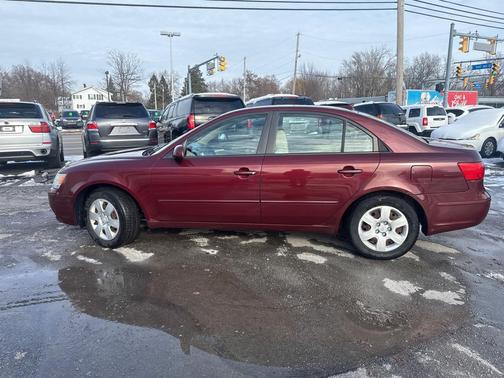 2010 Hyundai SONATA GLS