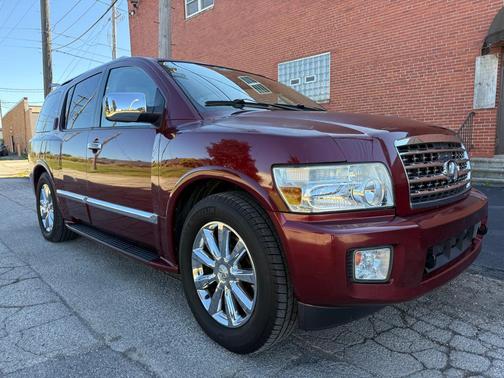 2010 INFINITI QX56 Base