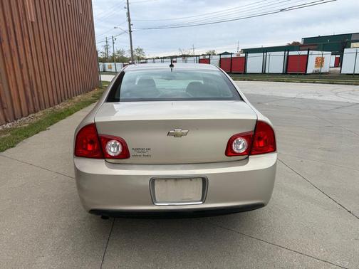 2010 Chevrolet Malibu LS