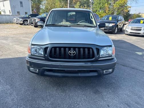 2003 Toyota Tacoma Base