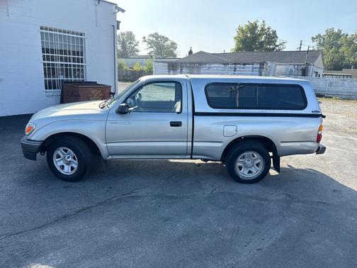 2003 Toyota Tacoma Base