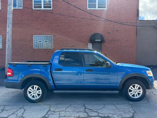 2010 Ford Explorer Sport Trac XLT