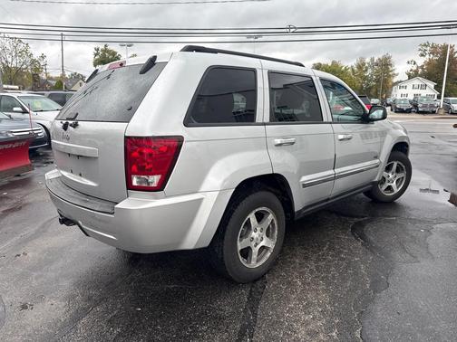 2006 Jeep Grand Cherokee Laredo